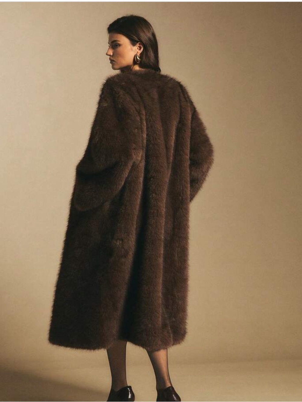 Plush Brown Teddy Coat - Luxe Women's Outerwear - Picture 2 of 3